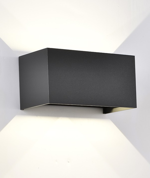 Mantra Davos Fasadna lampa crna led 24W 2700K dimabilna
