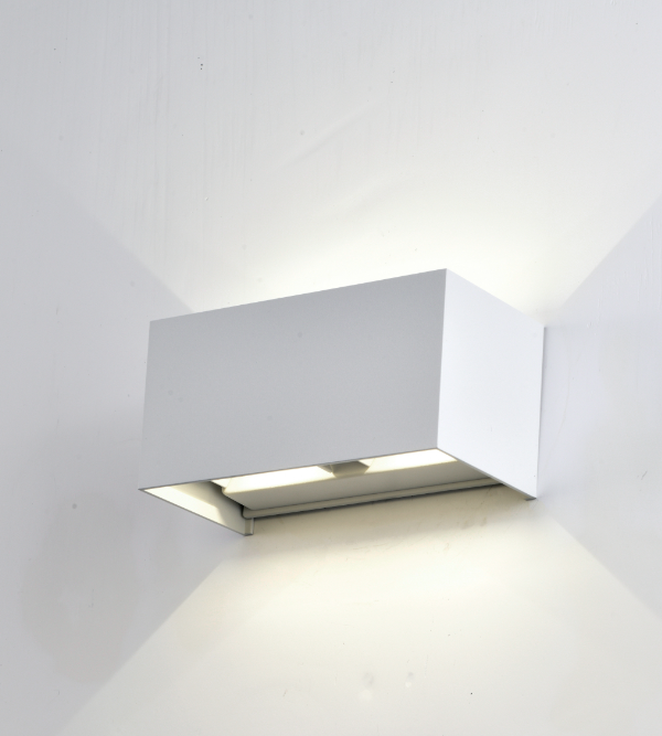Mantra Davos Fasadna lampa bela pesak led 24W 3000K