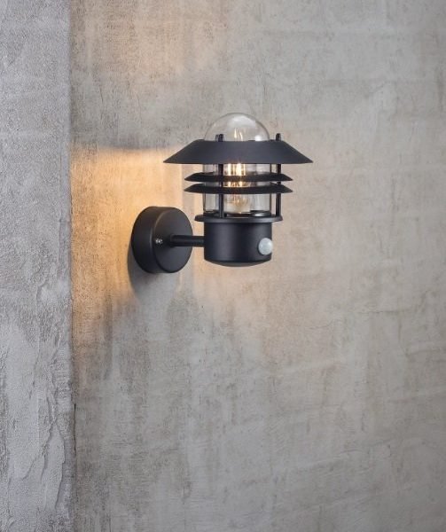 Nordlux Blokhus Up spoljašnja zidna lampa sa senzorom crna