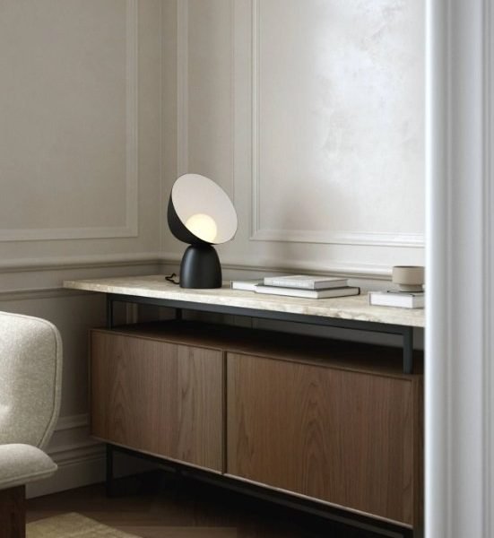 Design For The People Hello stona lampa crna