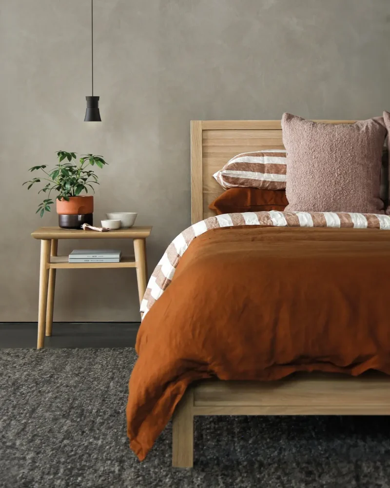 mantra-pagoda-visilica-crna-7787-1400w
